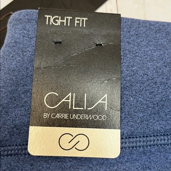 Calia Blue Leggings. Body freeze fabric. Front zip waist pocket.NWT. Size medium - Picture 7 of 7